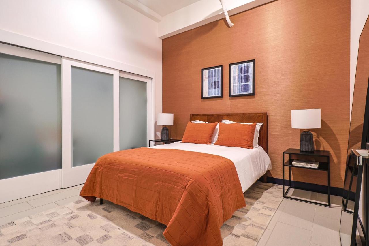 Stunning 1 Bdr 1 Bth, Pool, Jacuzzi Apartment Los Angeles Bagian luar foto