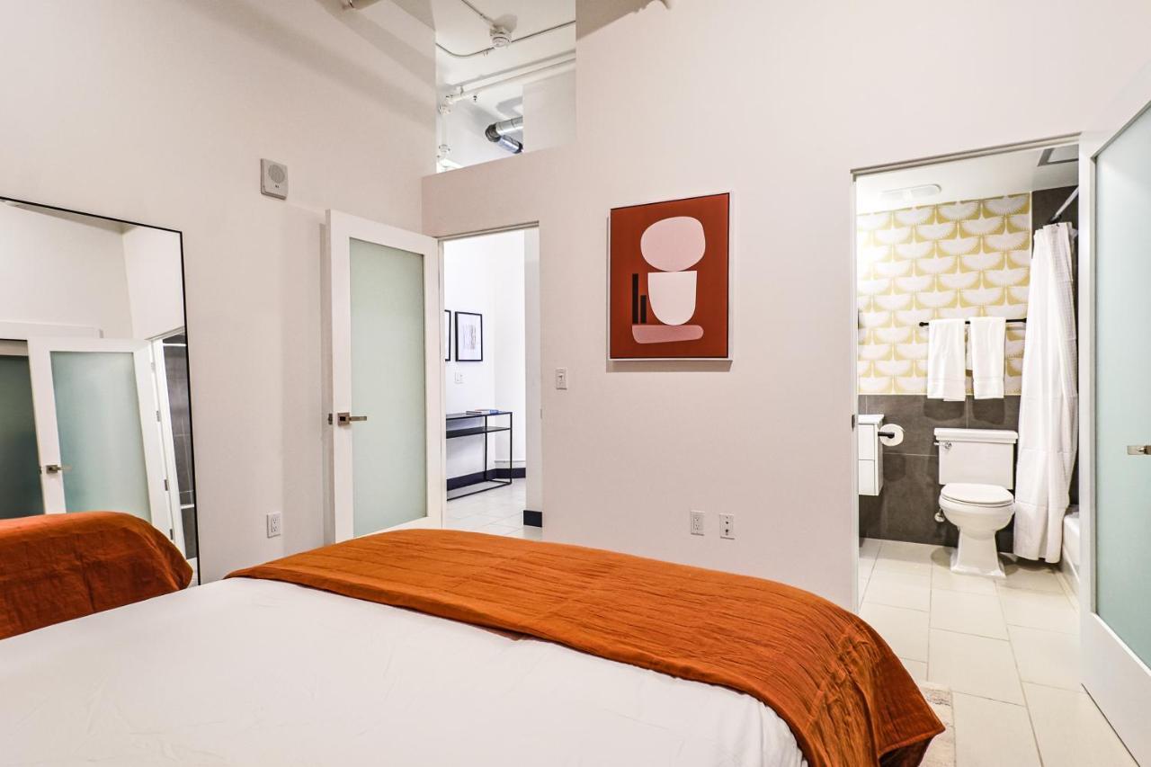 Stunning 1 Bdr 1 Bth, Pool, Jacuzzi Apartment Los Angeles Bagian luar foto