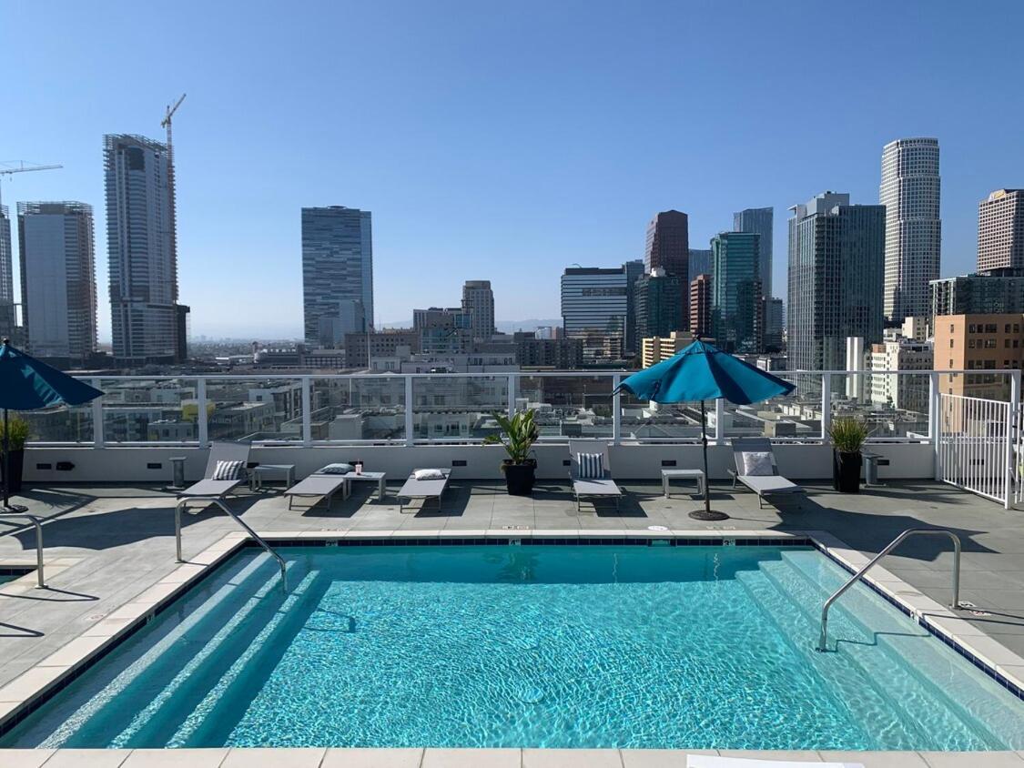Stunning 1 Bdr 1 Bth, Pool, Jacuzzi Apartment Los Angeles Bagian luar foto