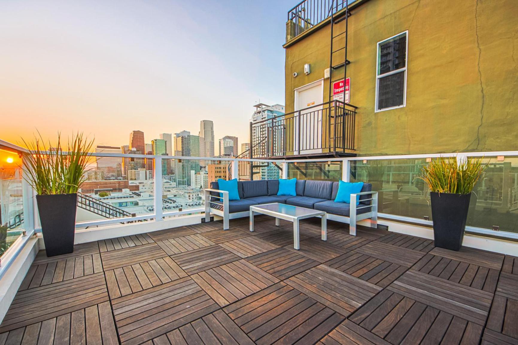 Stunning 1 Bdr 1 Bth, Pool, Jacuzzi Apartment Los Angeles Bagian luar foto